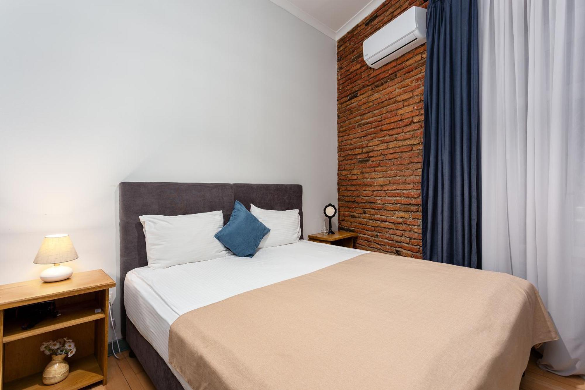 Ethnograph Hotel Old Тбилиси Екстериор снимка